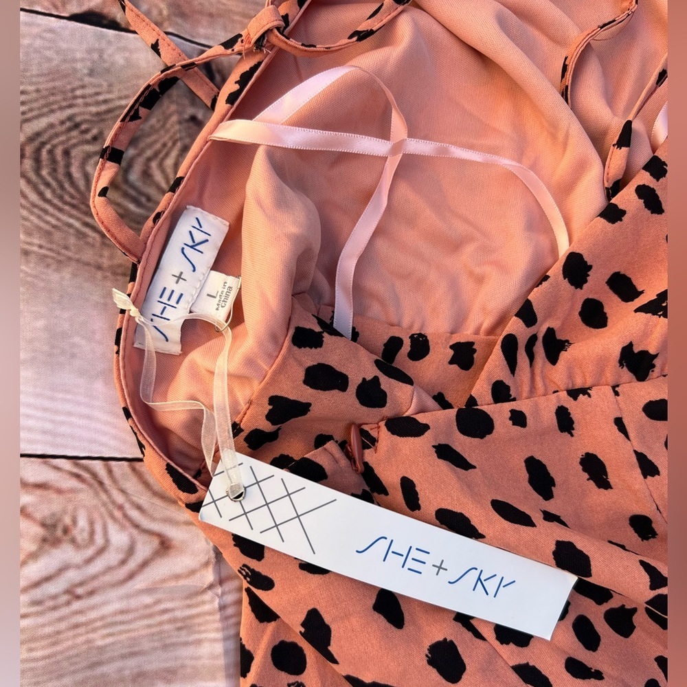 NEW ๐ SHE + SKY Coral Cheetah Print Romper frilly bottom bow tie string back L - Picture 5 of 5